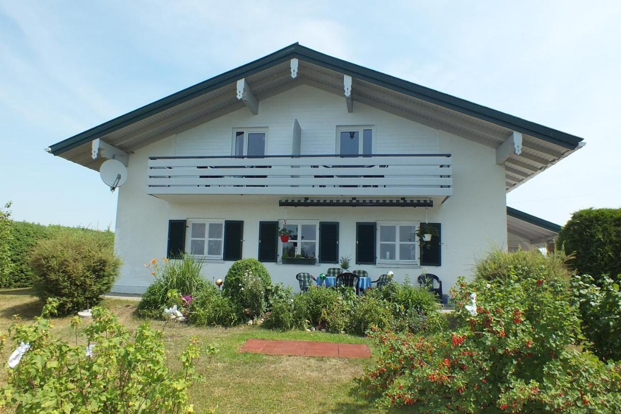 מלון Grabenstätt Haus Chiemseeblick מראה חיצוני תמונה